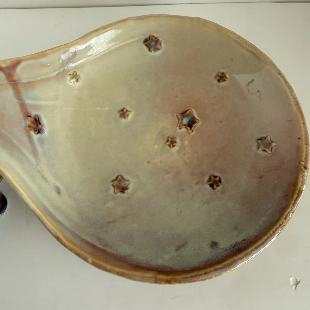 Santa Claus Pulling Bag Pottery Dish Stars 10